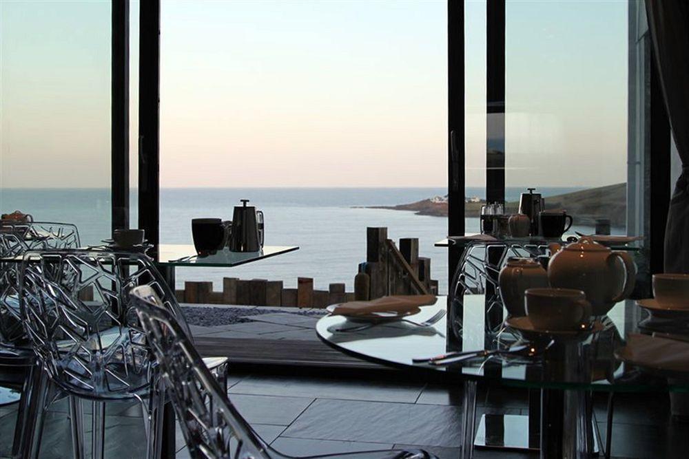 مبيت وإفطار ميفاغيسي Pebble House المظهر الخارجي الصورة